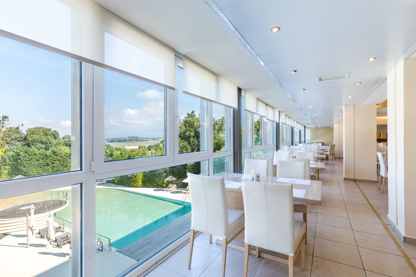 Ariti-Grand-Hotel-Restaurant-60