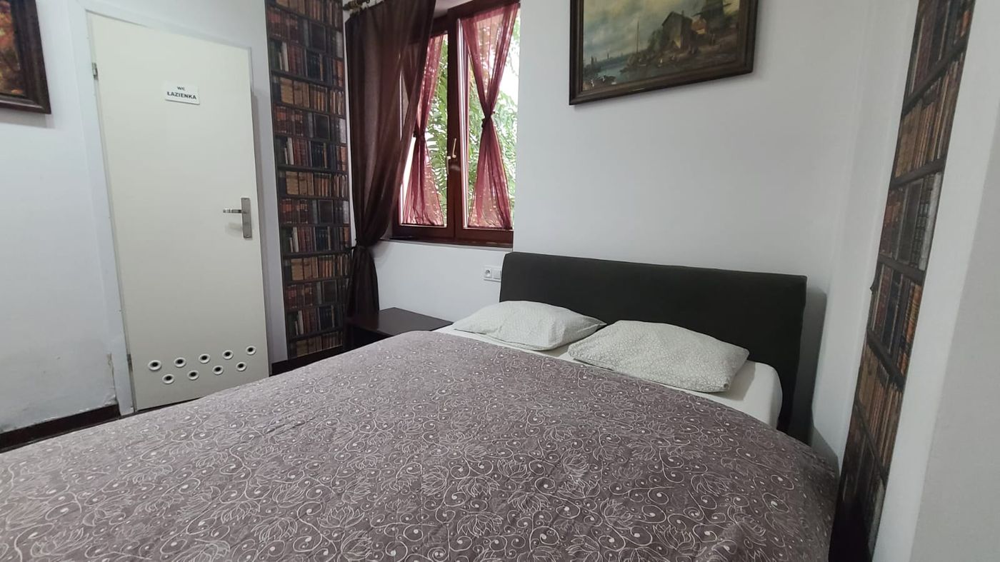 Lorf-Hostel-Coffee-Room-49