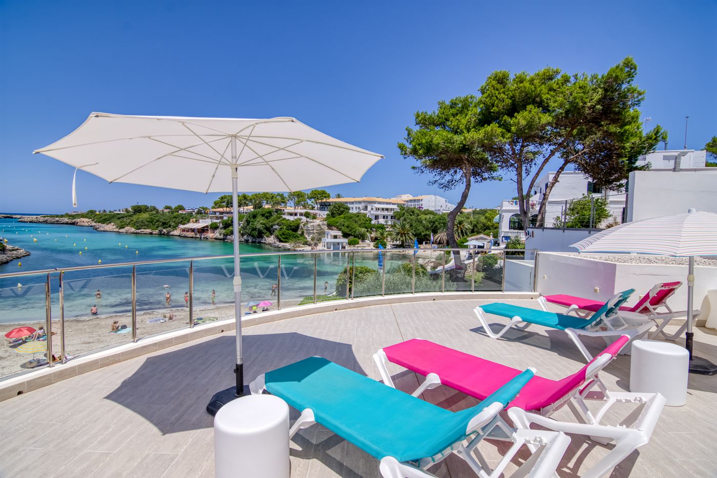 2U-Playa-Santandria-Beach-Hotel-Terrace-1