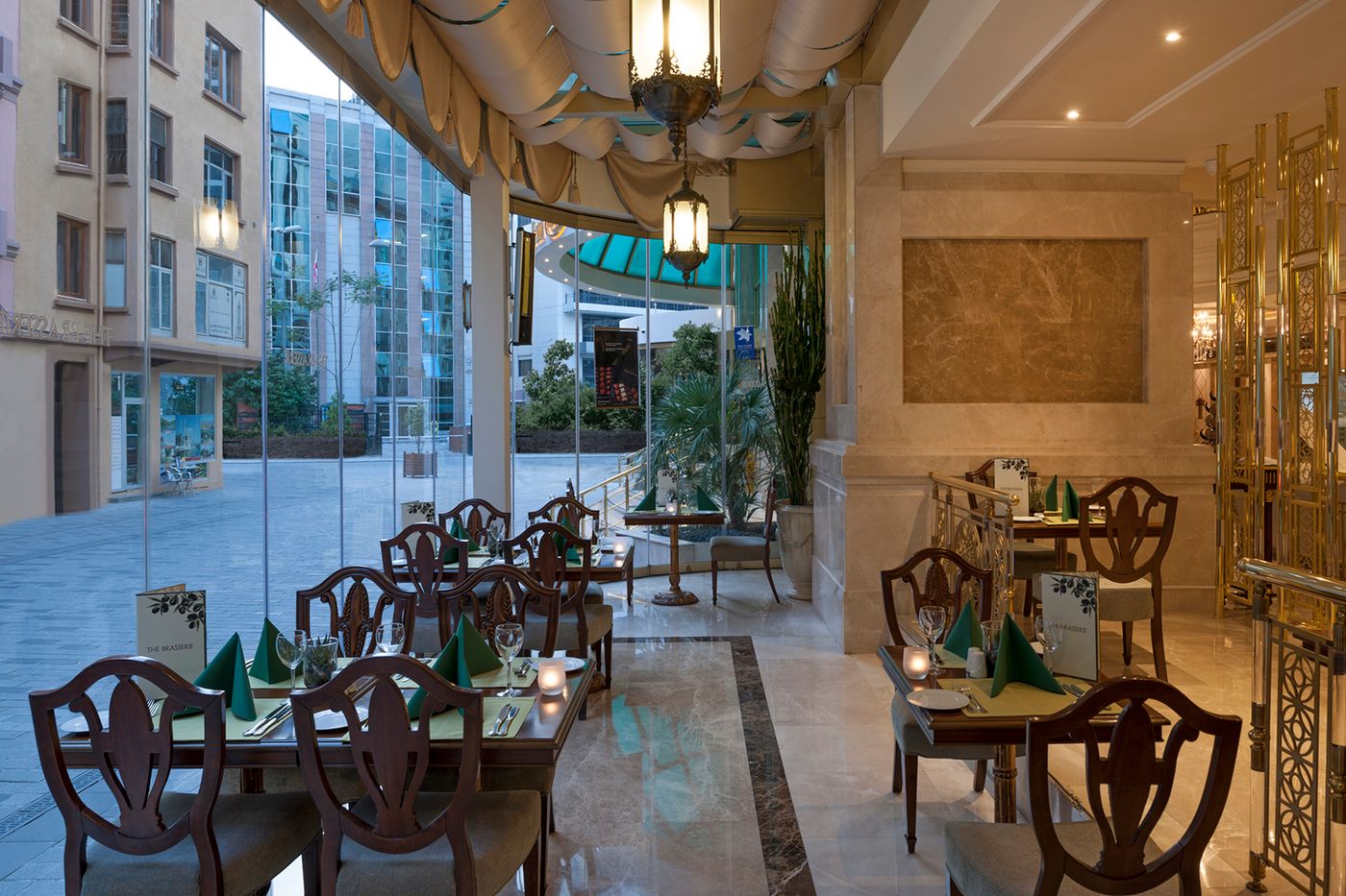 Elite-World-Istanbul-Restaurant-11