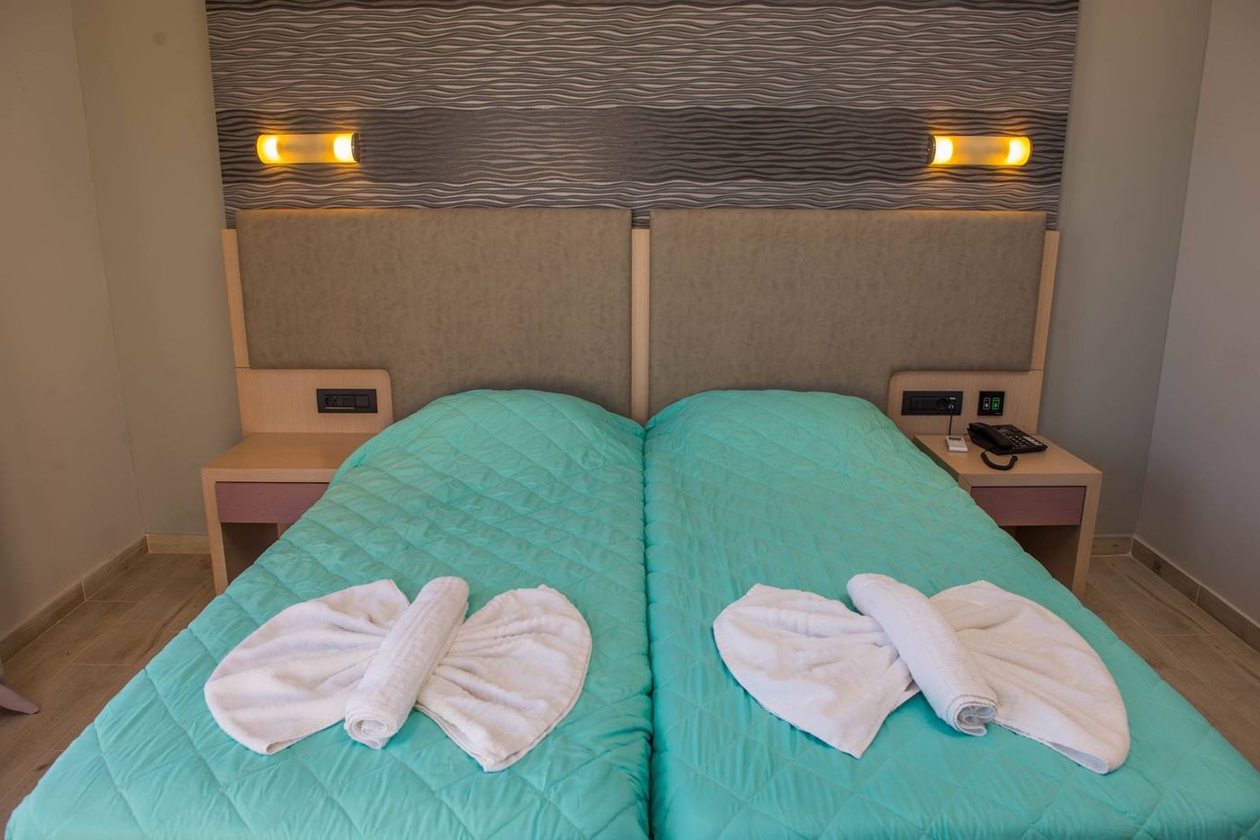 Alexander-The-Great---Laganas-Room-19