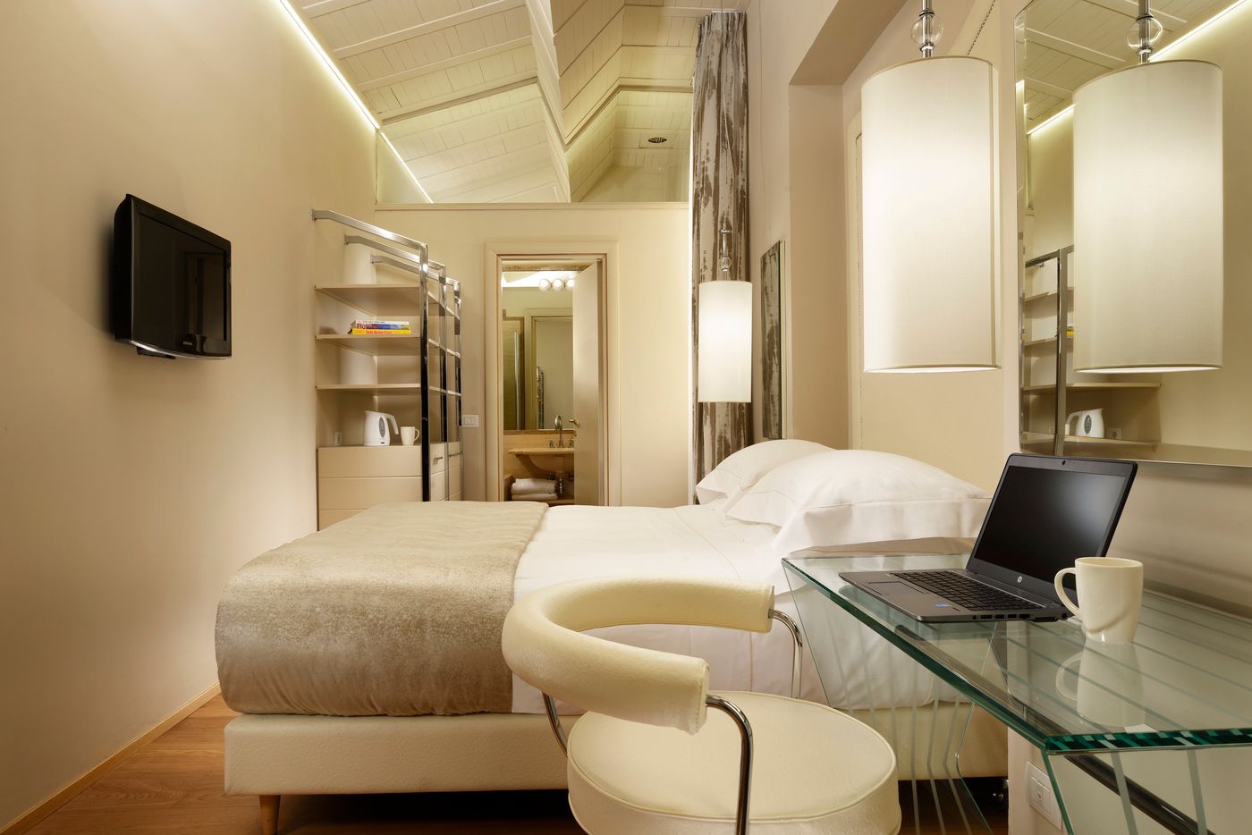 Grand-Hotel-Minerva-Room-47