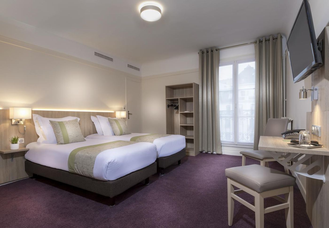 Opera Lafayette - France - PARIS - Room - 8