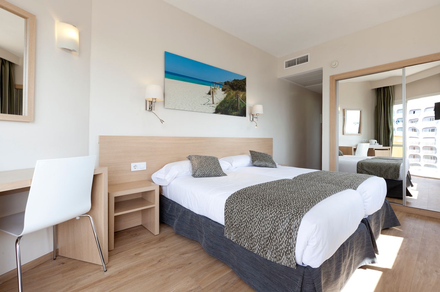 Samos - Adults Recommended (13+)