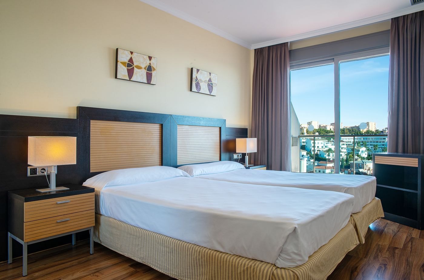 Pierre---Vacances-Benalmadena-Principe-Room-10