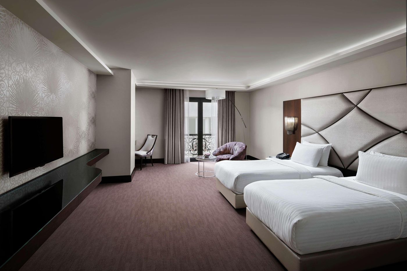 DoubleTree-By-Hilton-Istanbul-Esentepe-Room-22