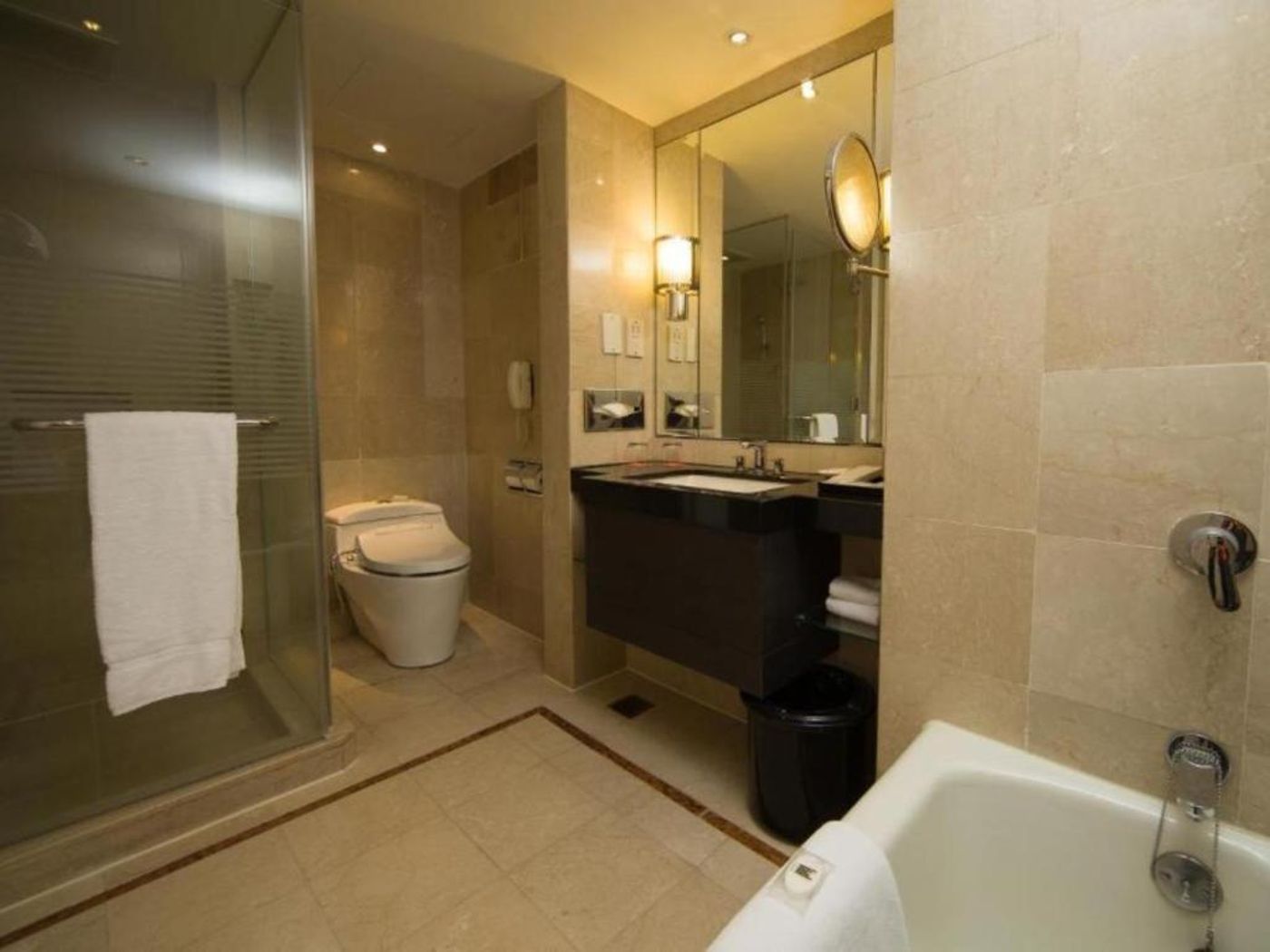 Grand Millennium Kuala Lumpur-Malaysia-Kuala Lumpur-Room-4