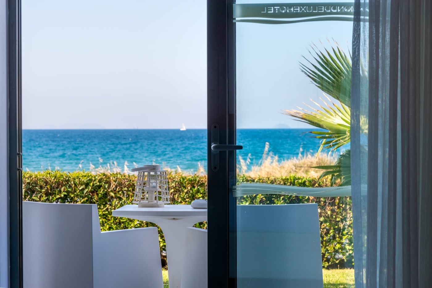 Diamond-Deluxe-Room-82