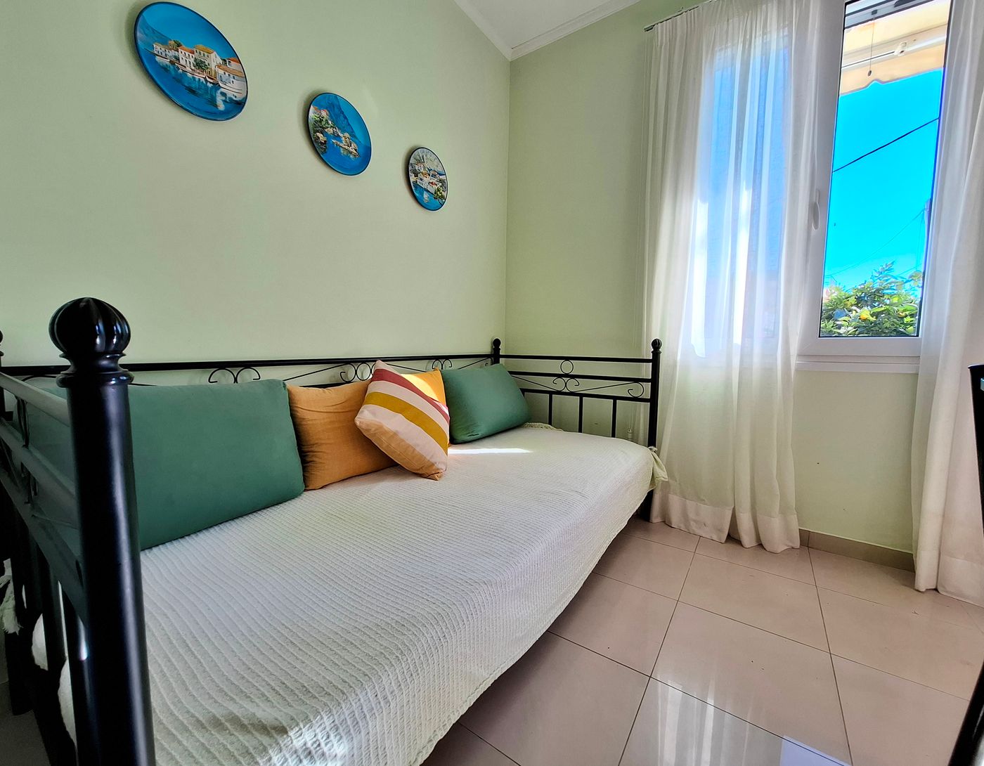 Hotel-Sunrise-Inn-Room-43