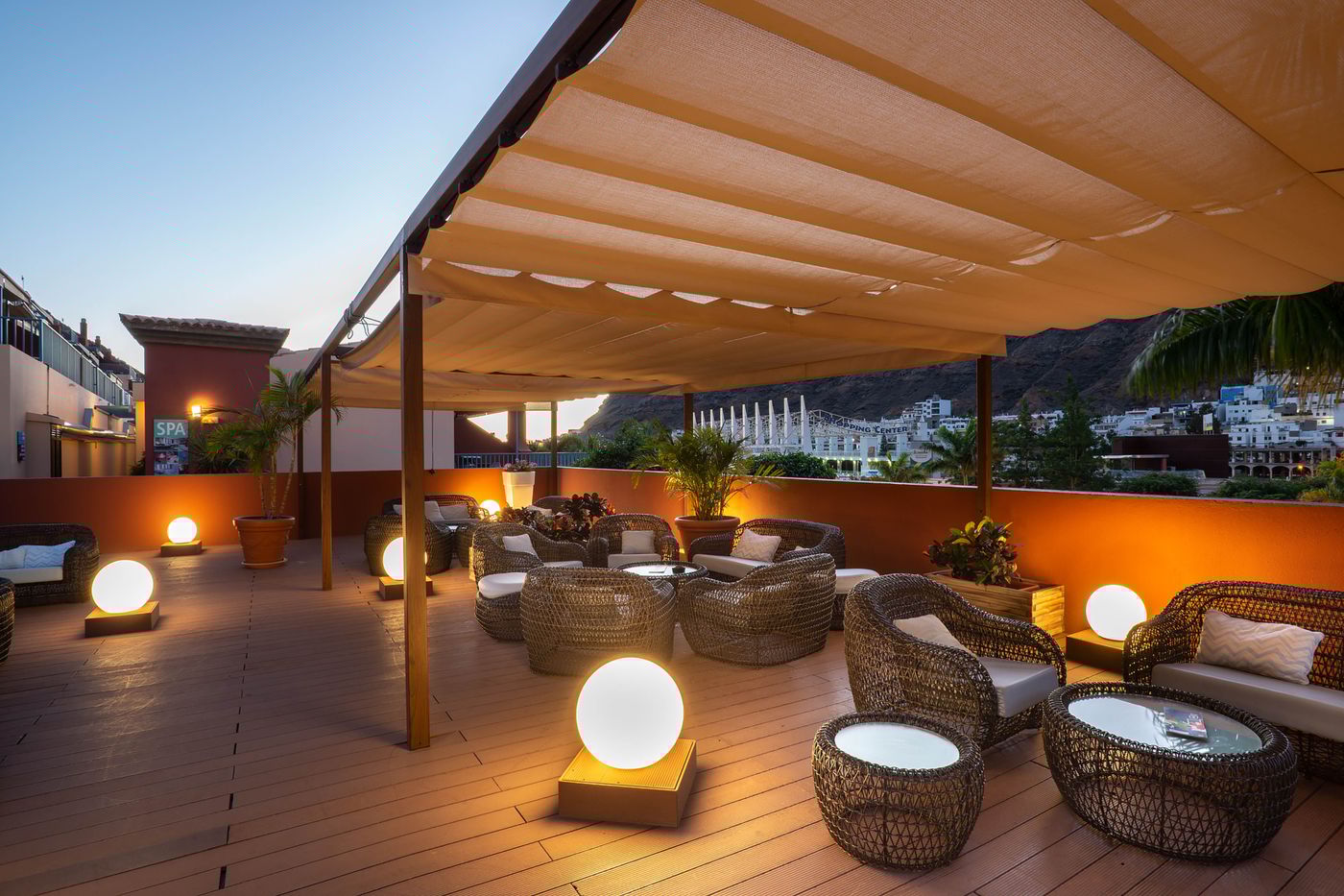 Cordial-Mogan-Valle-Bar-10