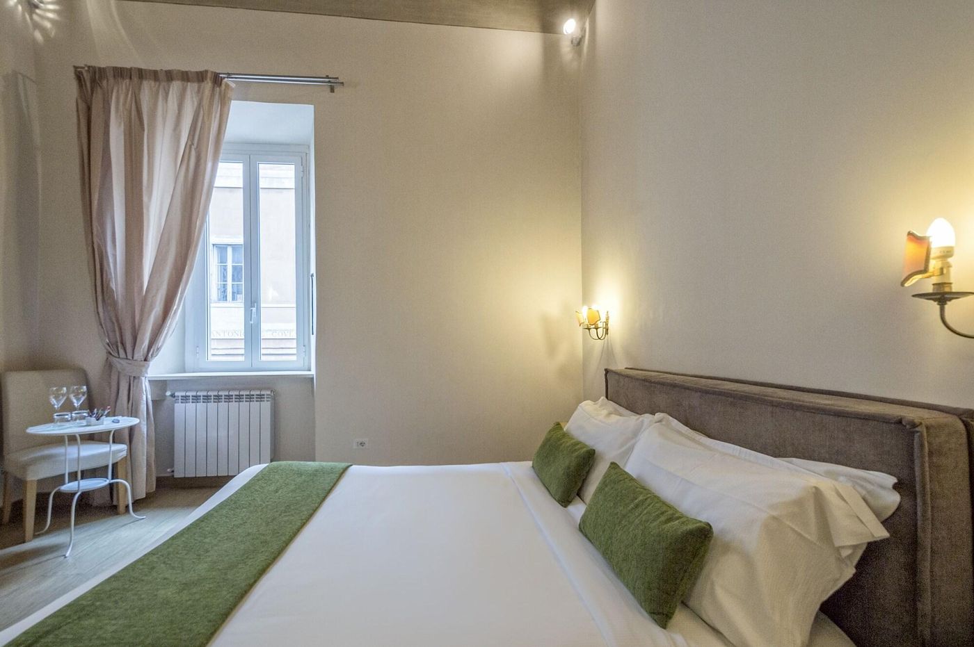 Little-Queen-Suite-Room-53