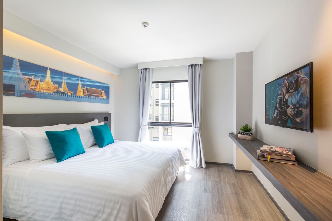 Cross-Vibe-Bangkok-Sukhumvit-Room-25