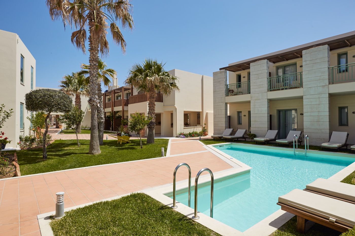 Giannoulis Grand Bay Beach Resort – Adults Only