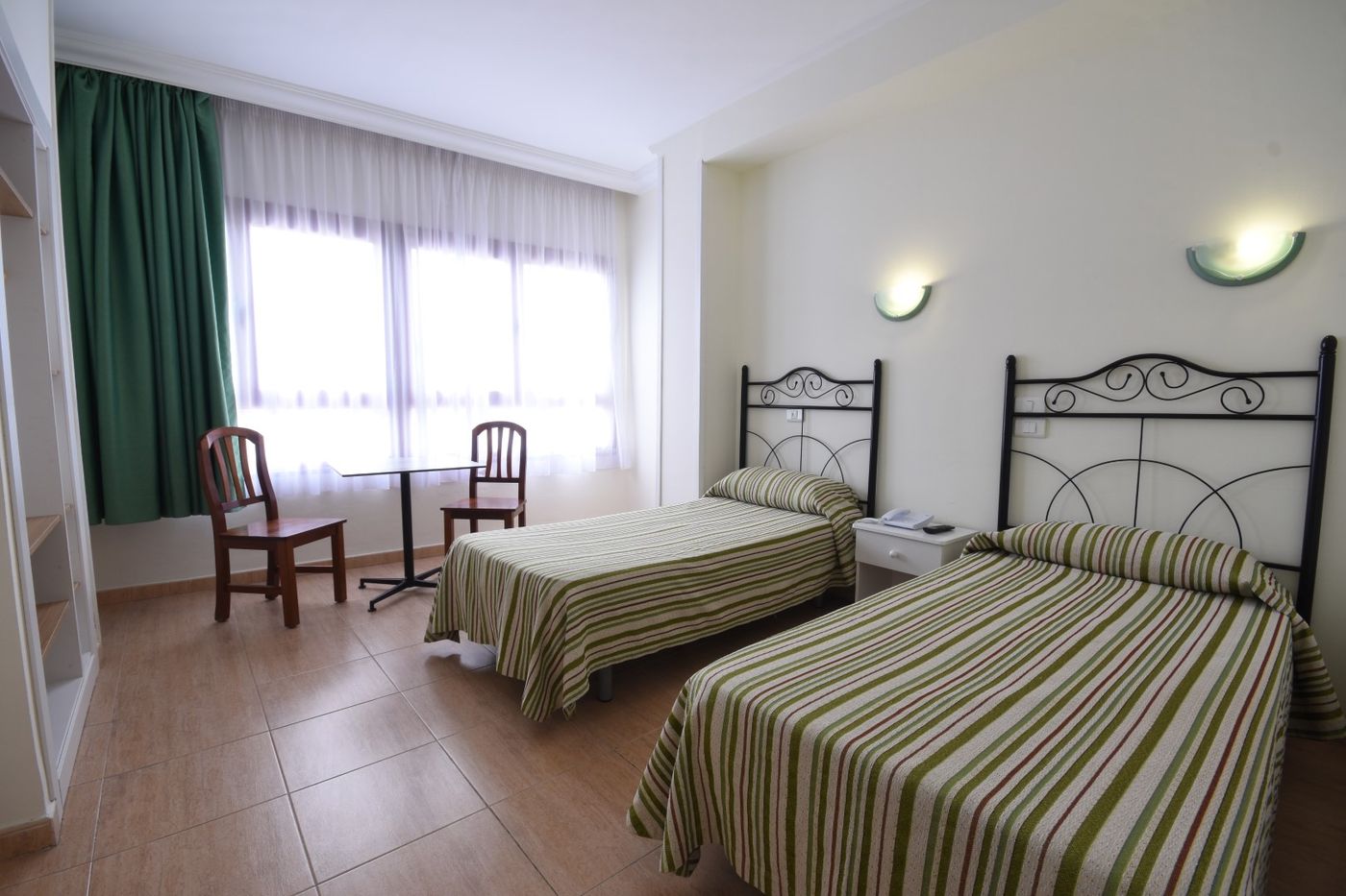 Tinoca-Apartments-Room-6
