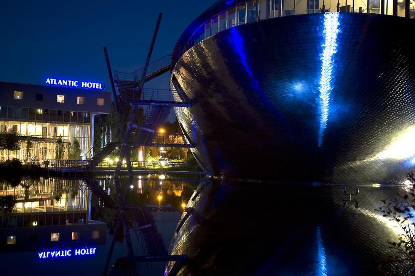 Atlantic Hotel Universum-Germany-Bremen-General view-3