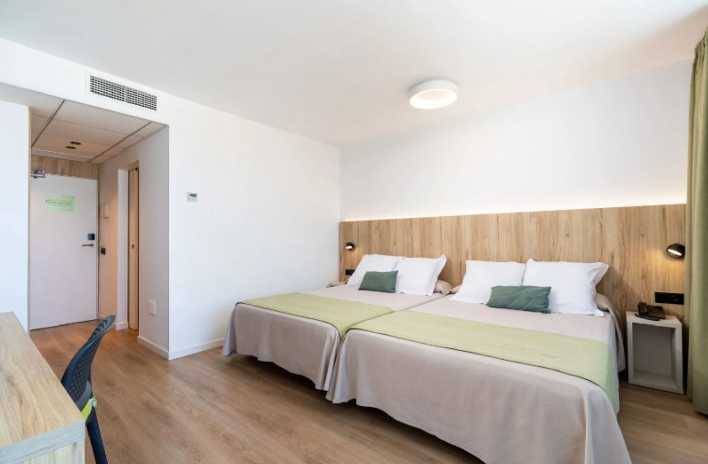 08.04.25 Carabela Beach 