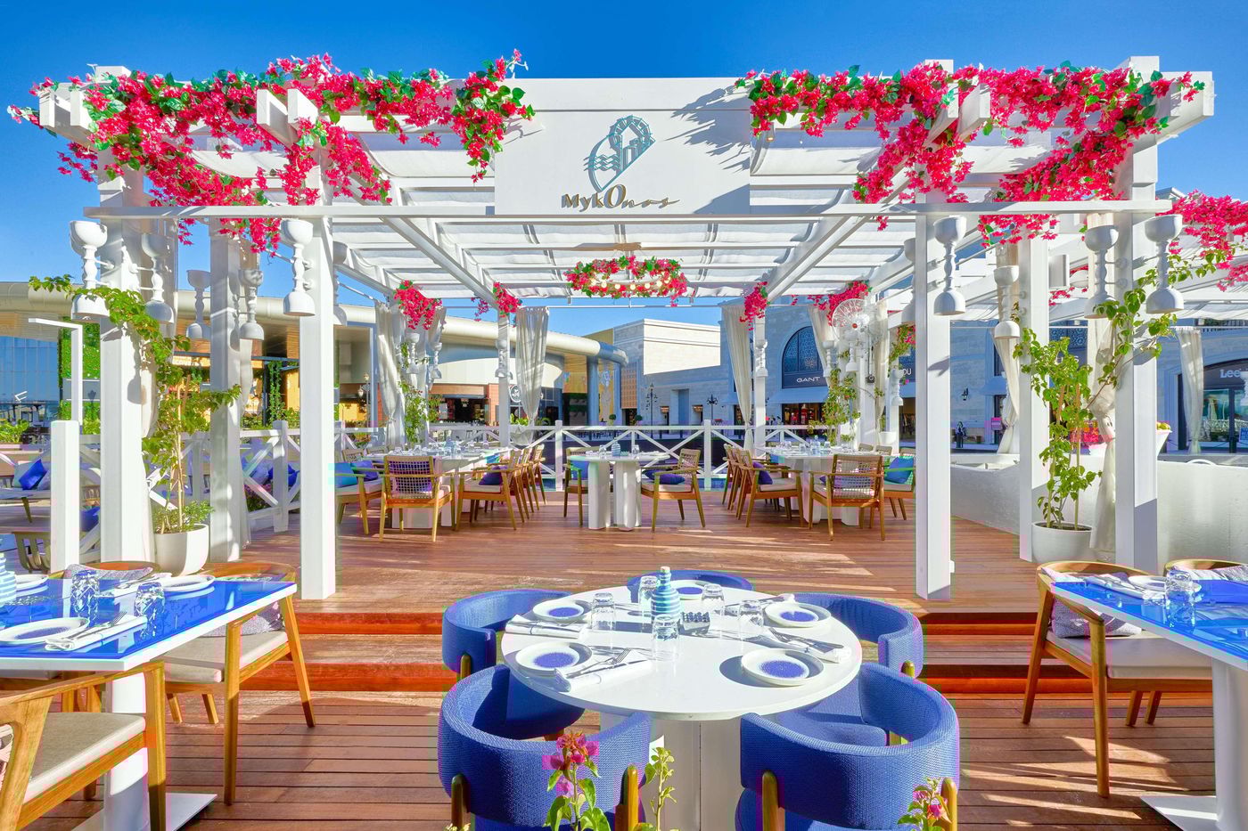 The-Land-of-Legends-Kingdom-Restaurant-79