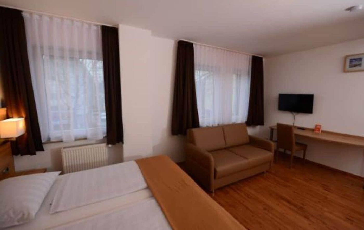 Hotel-Linde-Germany-STUTTGART -Room-6