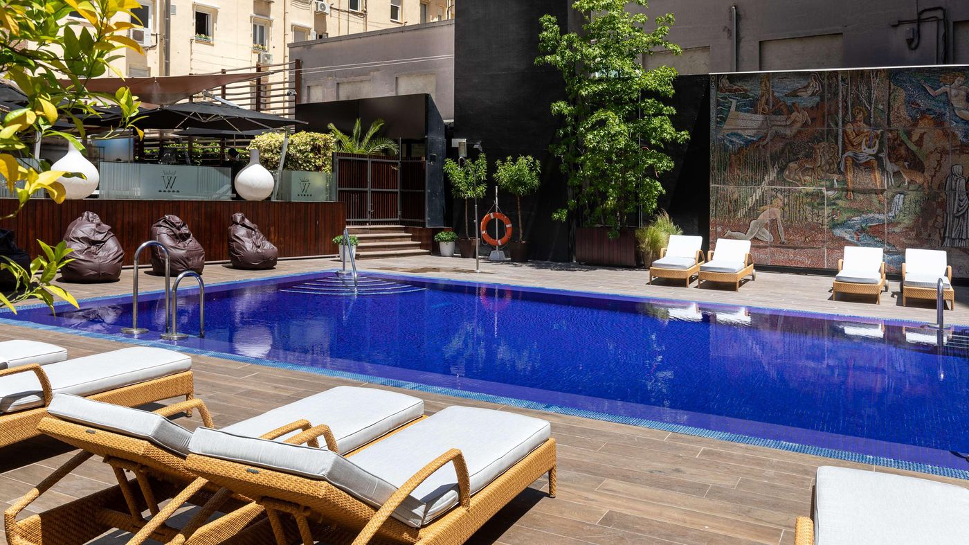 Hotel-Wellington-Madrid-Pool-95