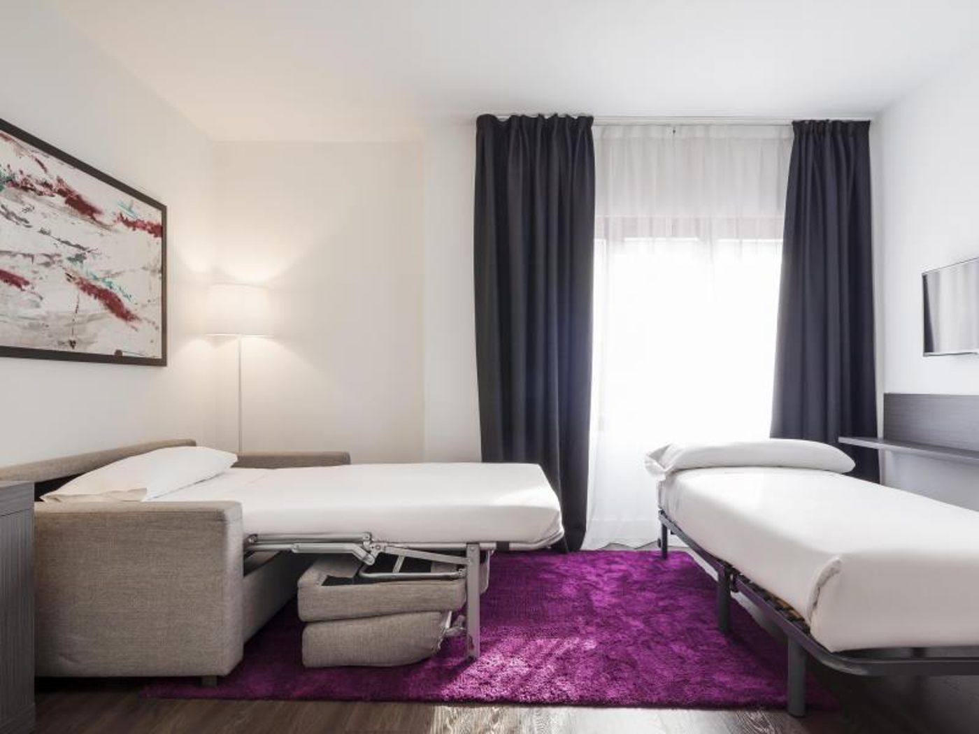 Ilunion-Suites-Madrid-----Room-27