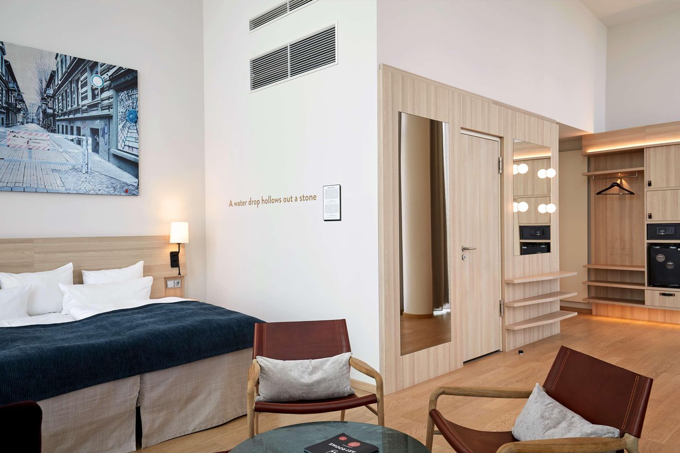Scandic Hamburg Emporio - Germany - HAMBURG - Room - 1