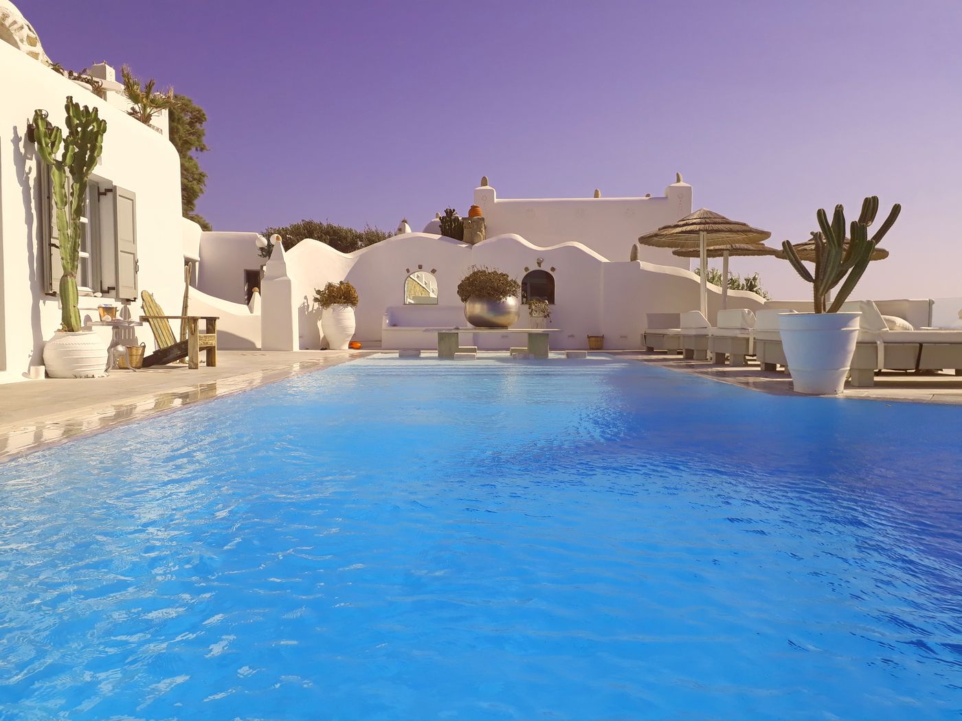 Greco-Philia-Hotel-Boutique-Pool-4