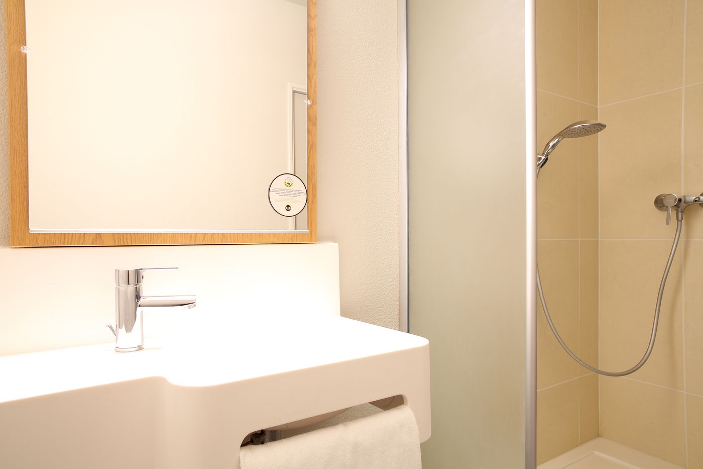 B&B Hôtel Montpellier Centre Le Millénaire - France - MONTPELLIER - Room - 3