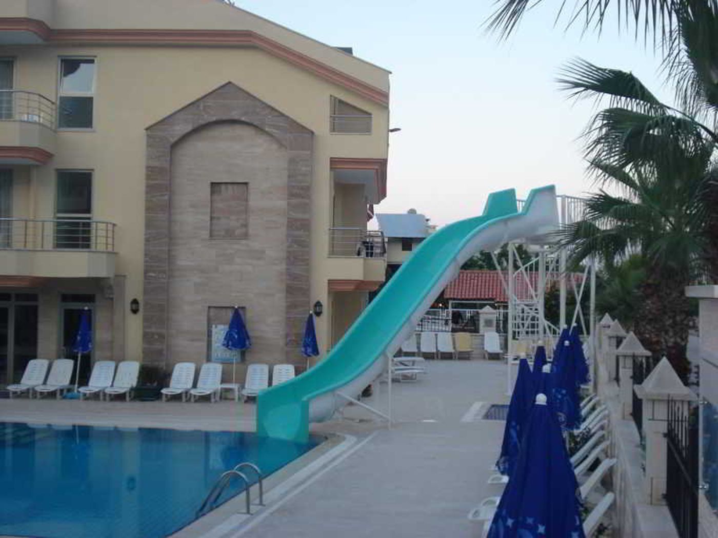 Grand-Lukullus-Hotel-Pool-1