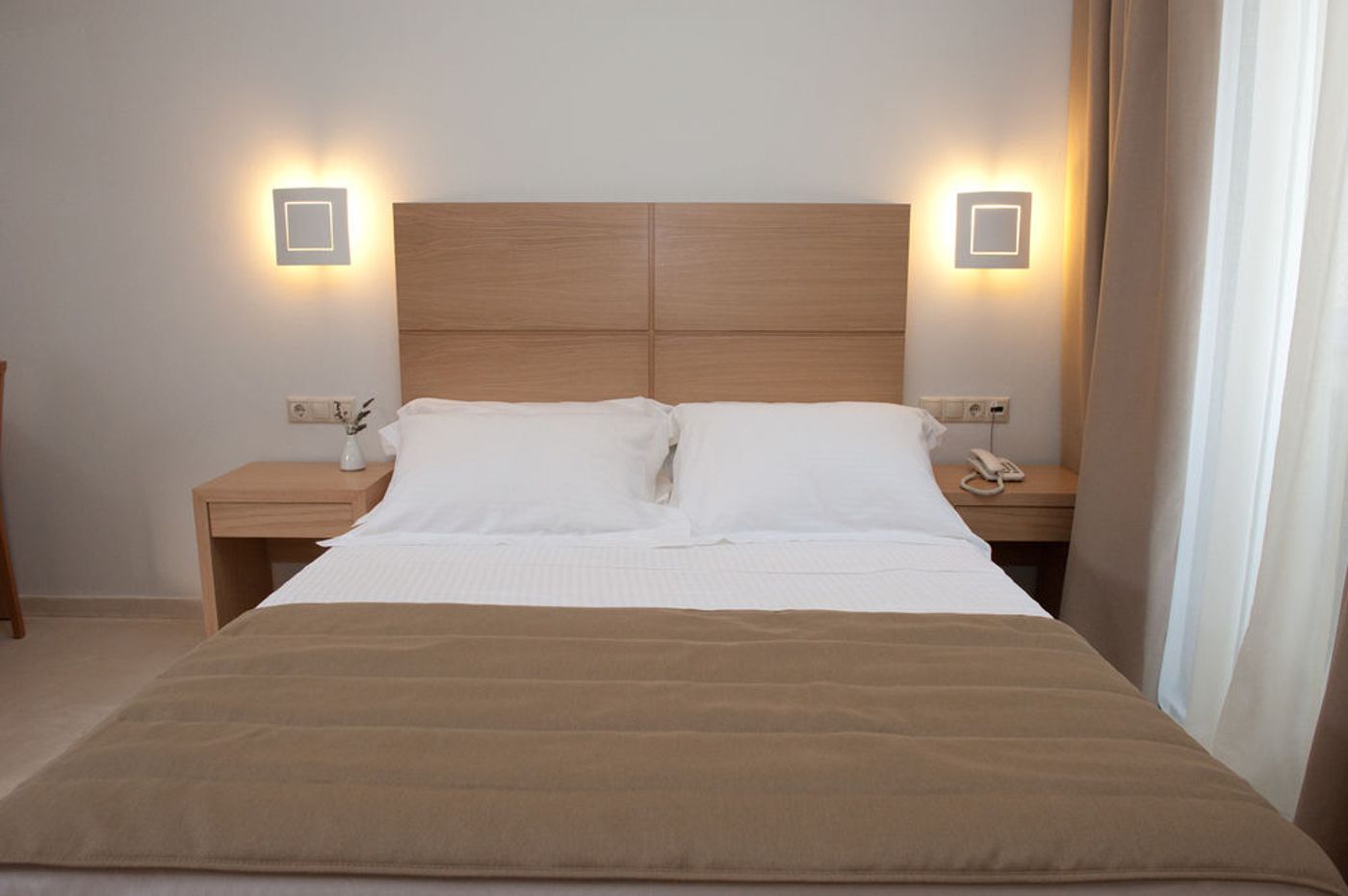 Aphrodite & Hotel Suites