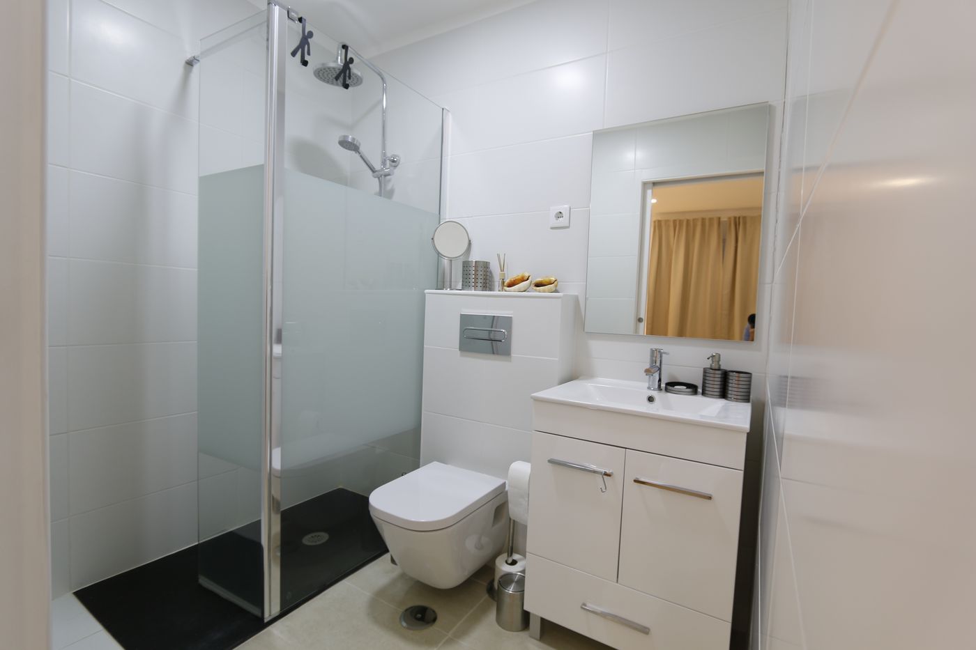 Apartments-Old-Village-Room-63