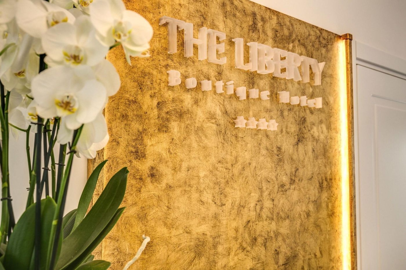 The-Liberty-Boutique-Hotel-Lobby-16