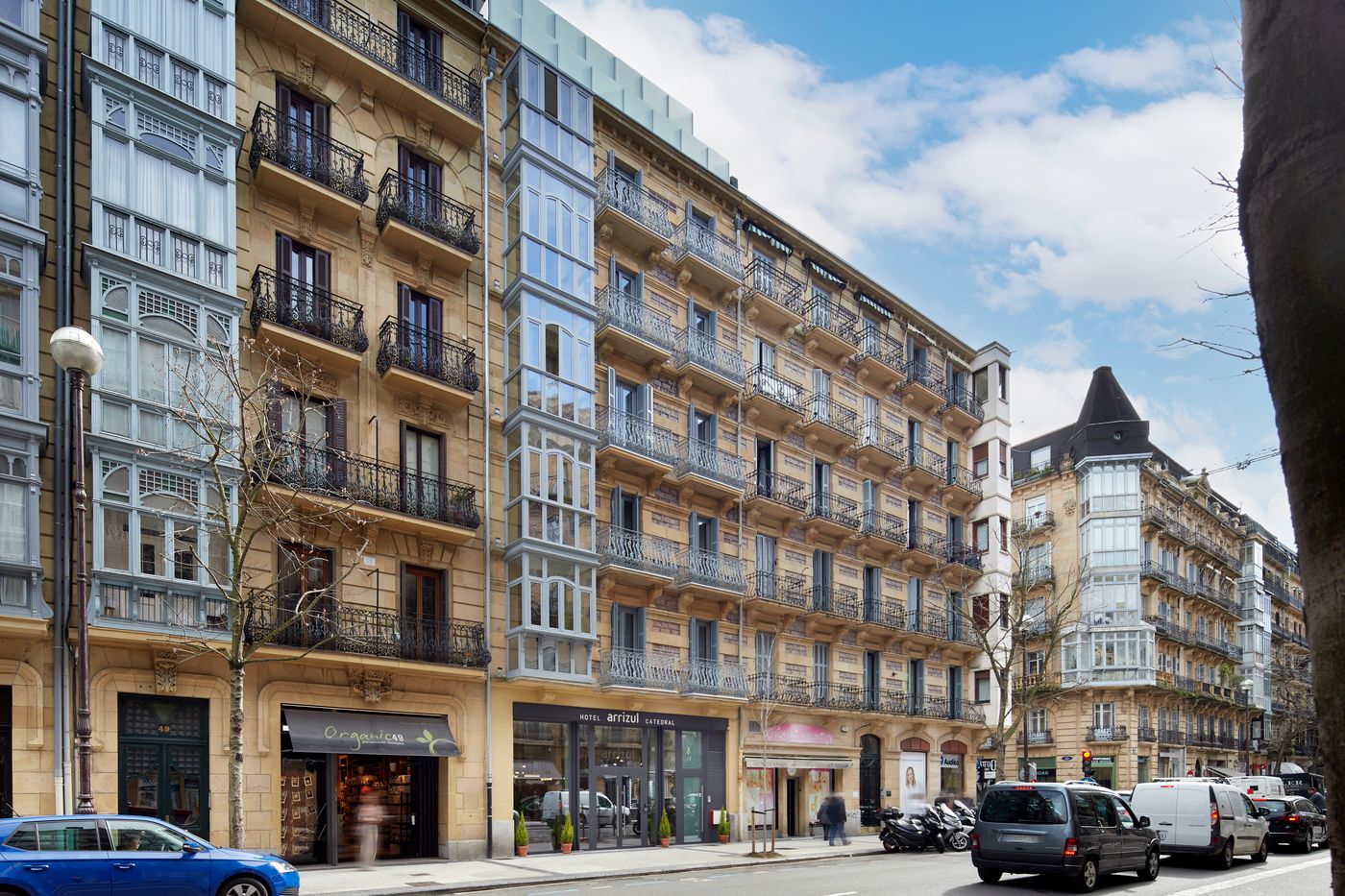 Hotel Arrizul Catedral-Spain-San Sebastian-General view-1