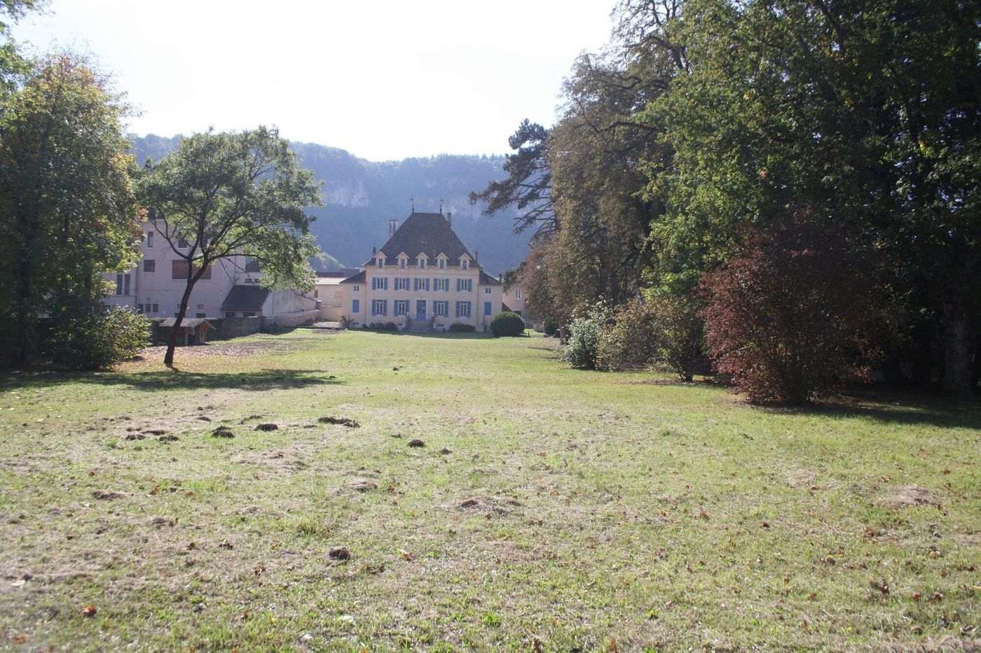 Relais Du Destin - France - VERTRIEU - General view - 10