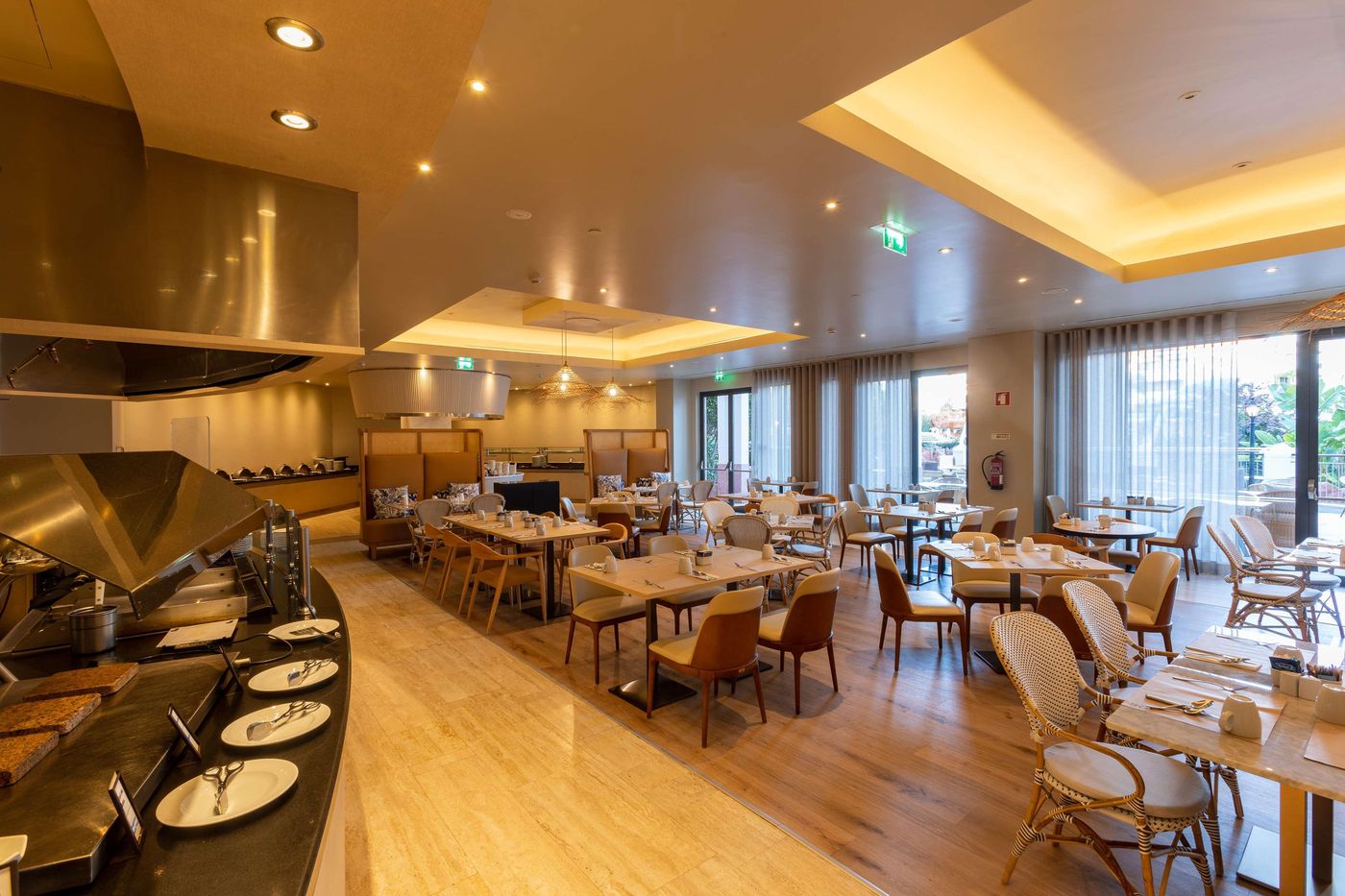 Hilton-Vilamoura-As-Cascatas-Golf-Resort---Spa-Restaurant-56