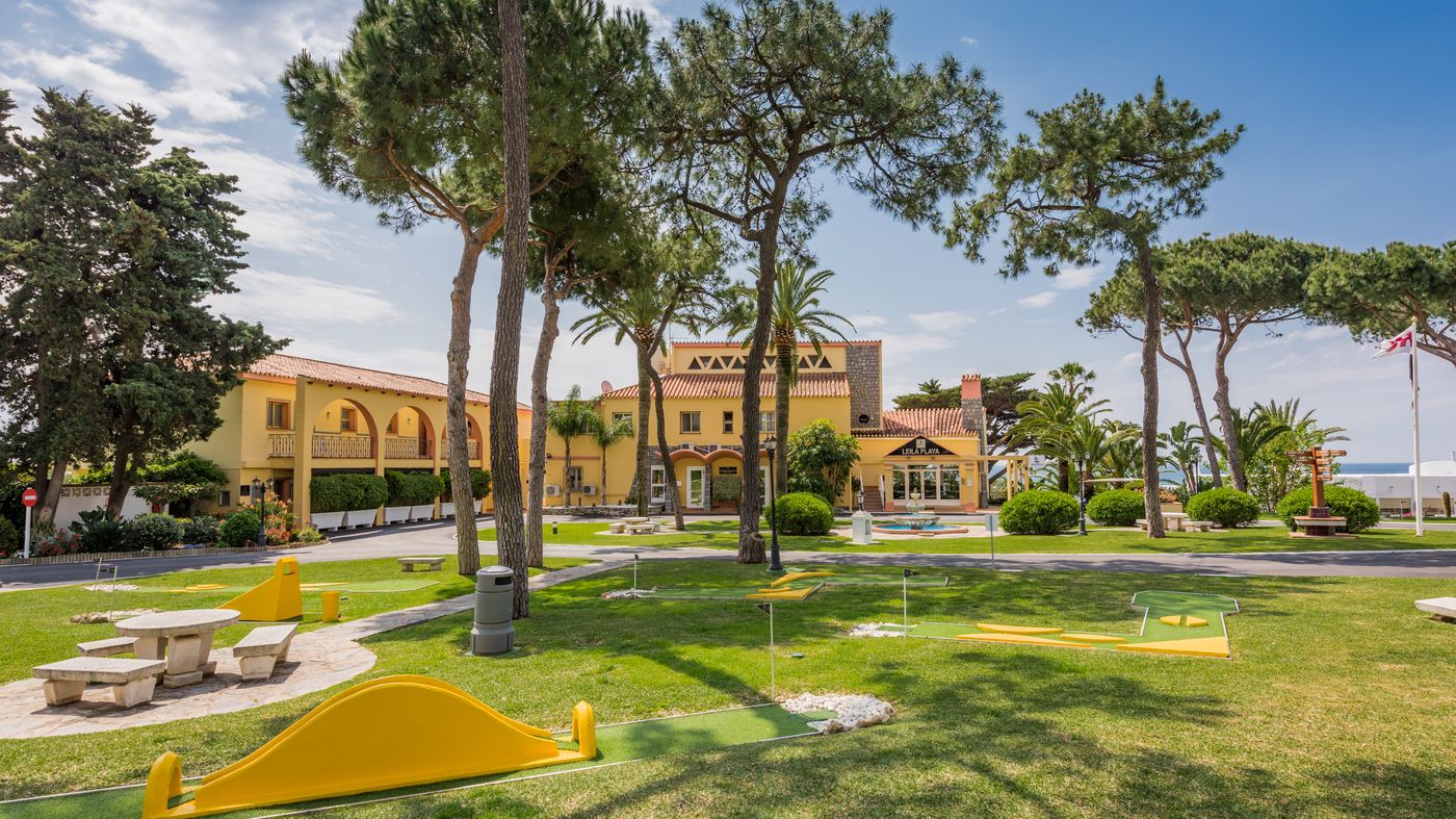 Macdonald-Leila-Playa-Club-Sports-and-Entertainment-11