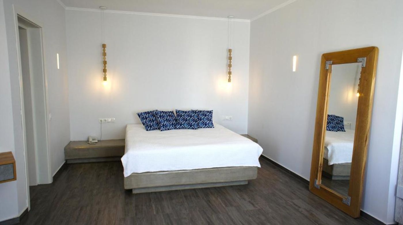 Pantheon-Villas-Room-21