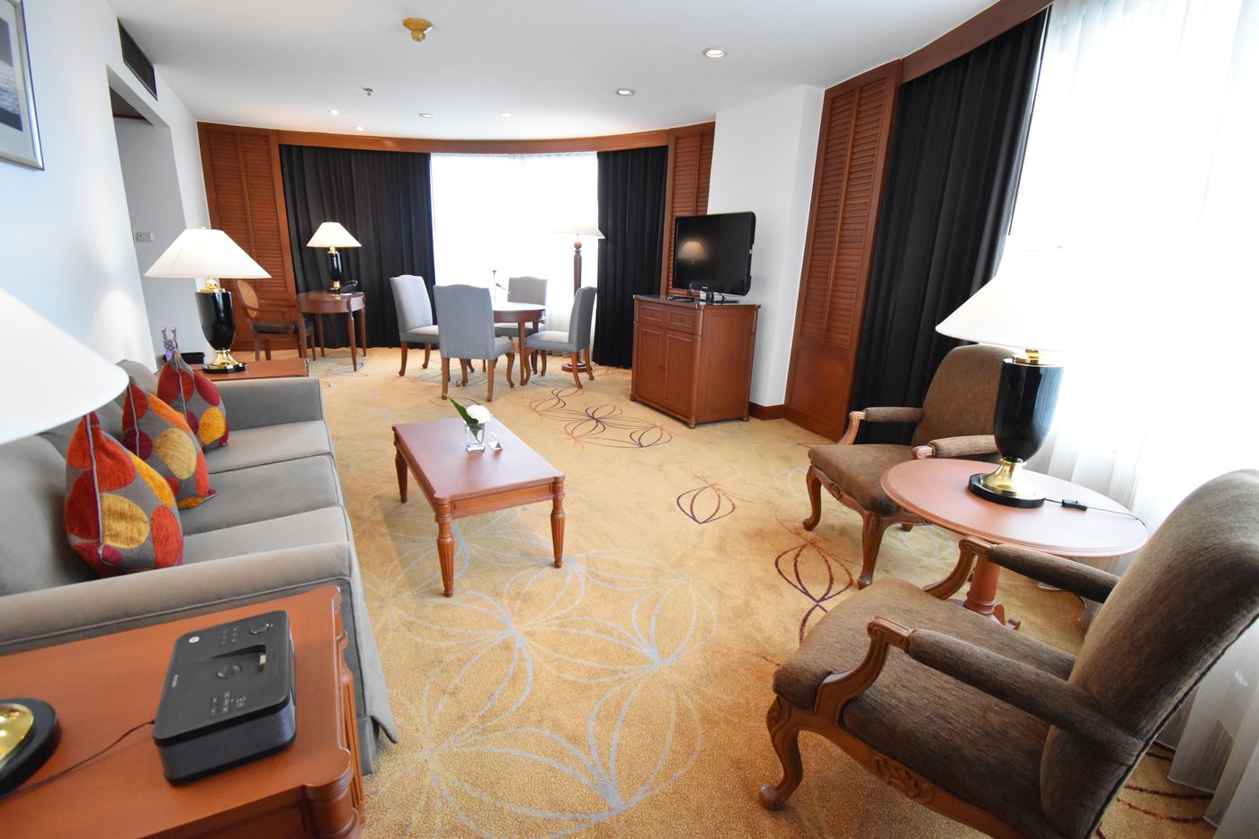 Century-Park-Room-35