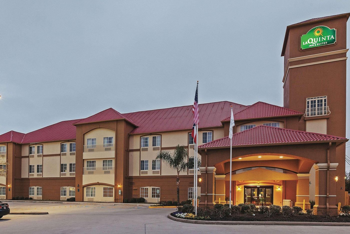 La Quinta Inn & Suites Houston Hobby Airport-United States-HOUSTON-General view-3