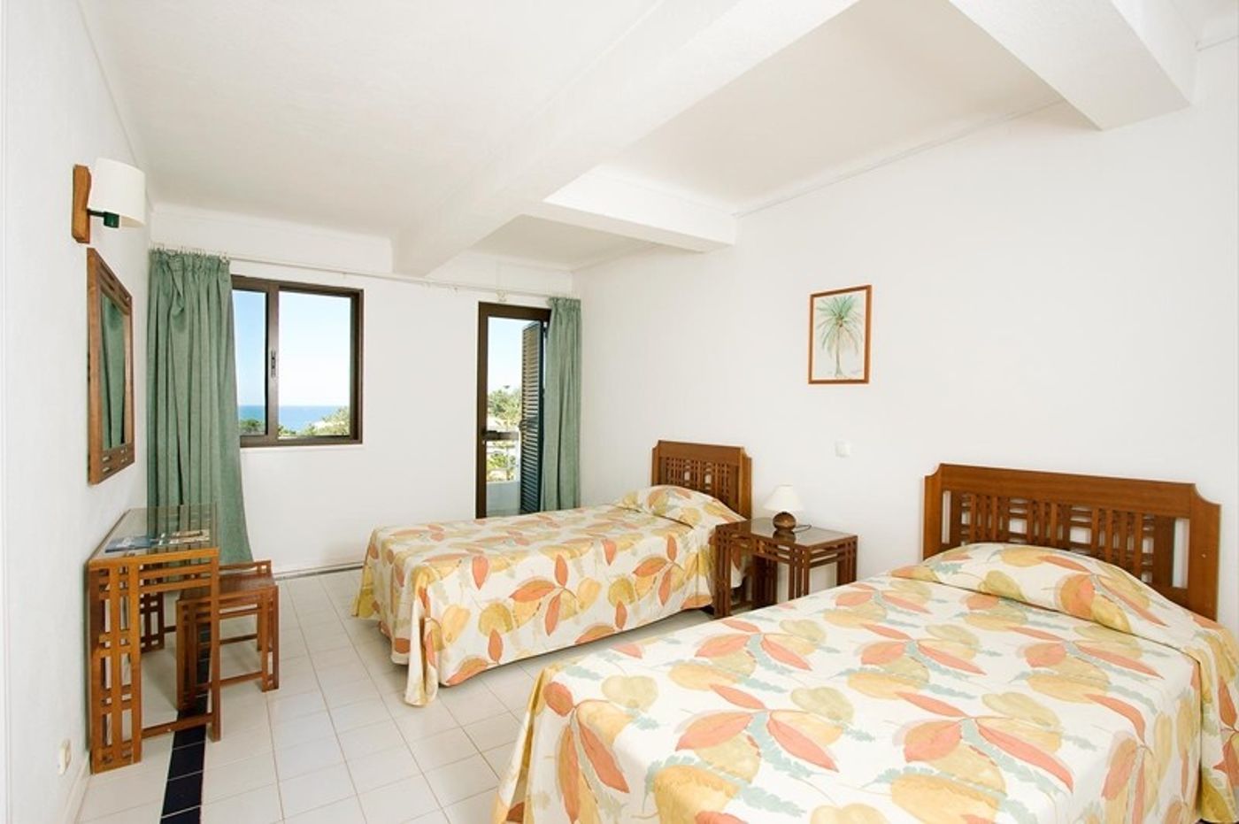 Apartamentos-do-Parque-Room-13