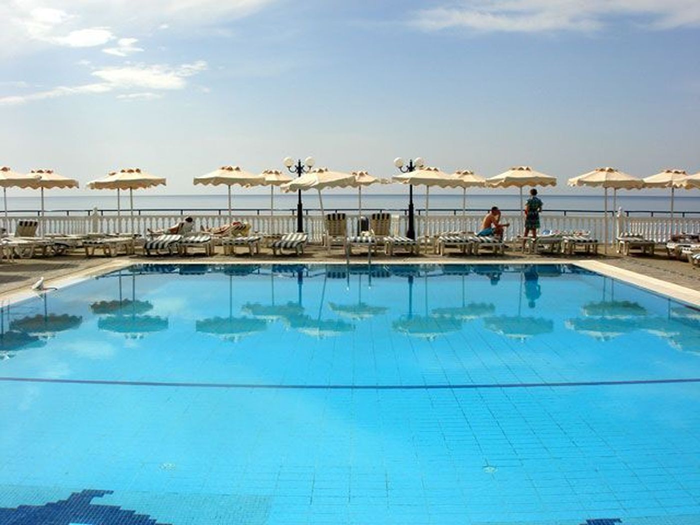 Coralli Apartments and Studios