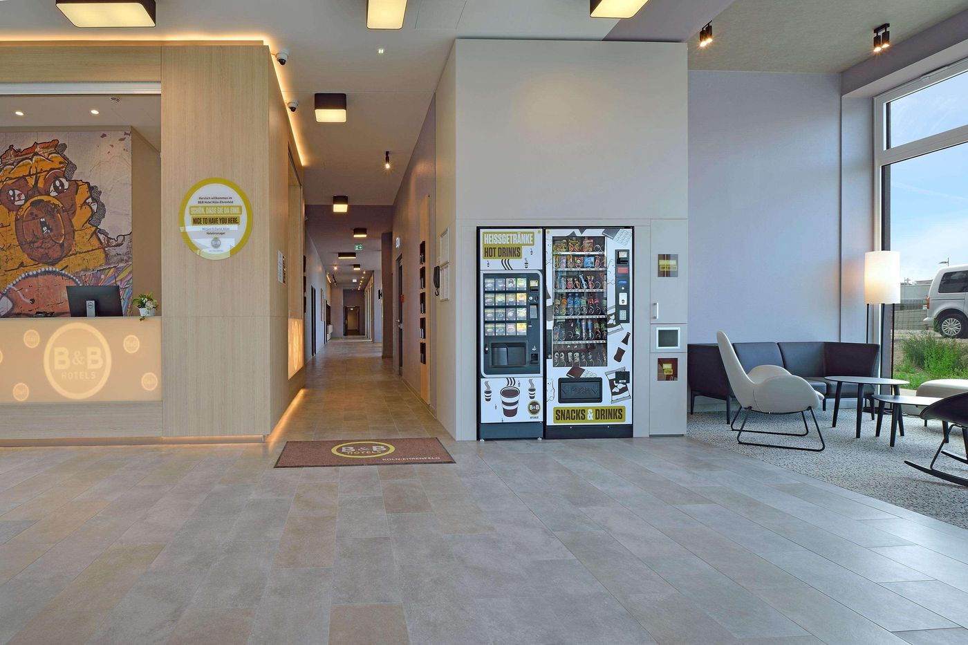 B-B-Hotel-Koln-Ehrenfeld-Lobby-4