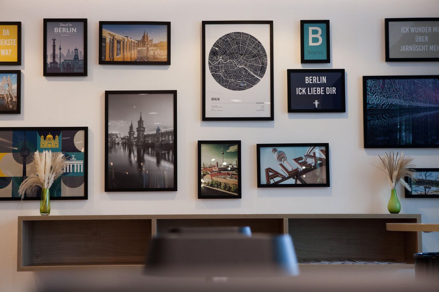 Holiday-Inn-Berlin-City-East-Side-Lobby-23