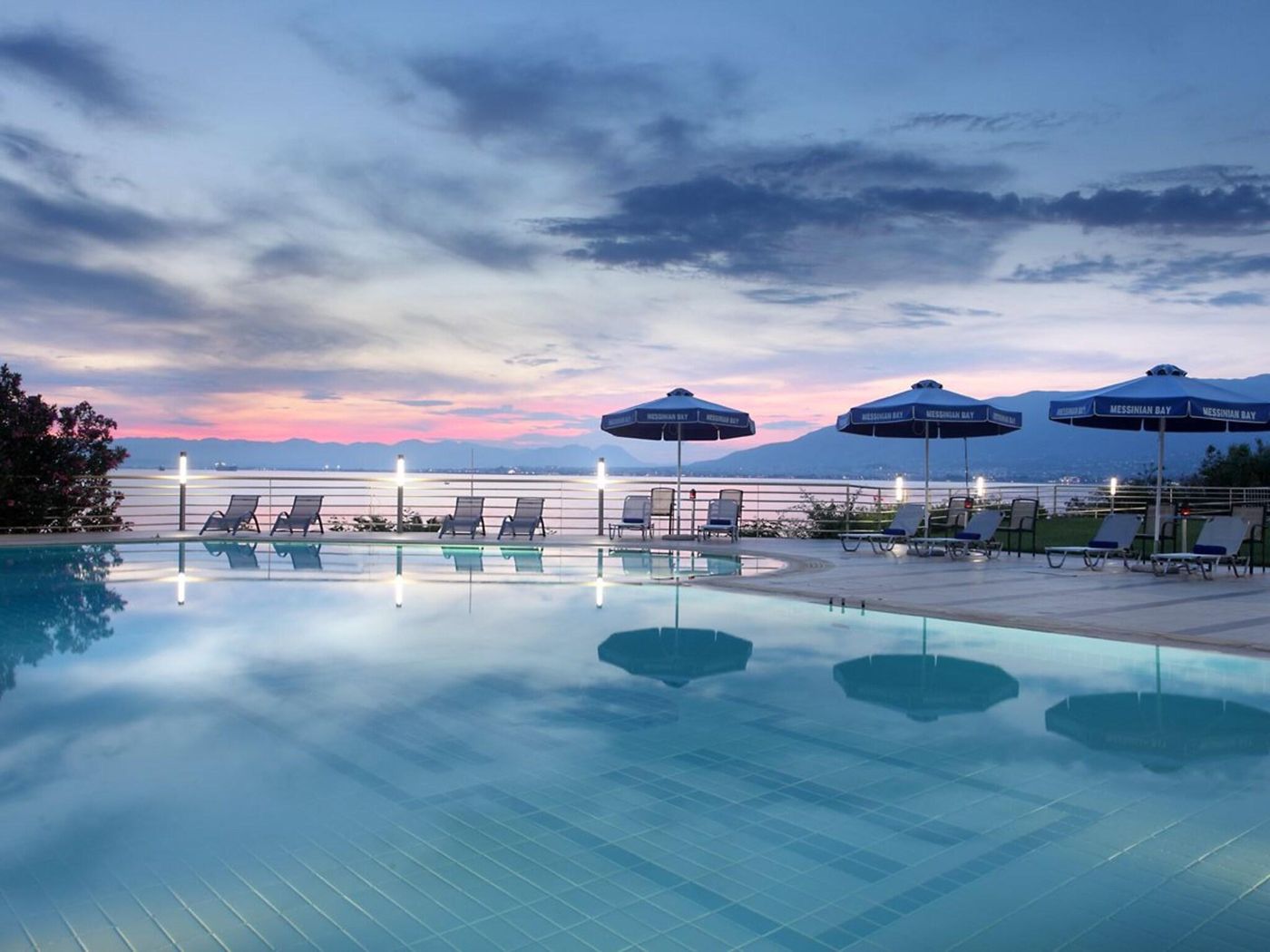 Messinian-Bay-General-view-1