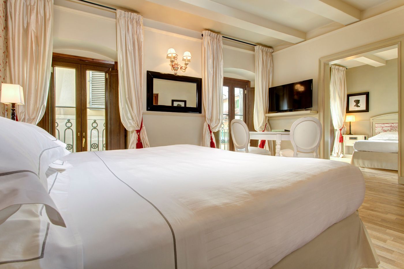 Grand-Hotel-Cavour-Room-26