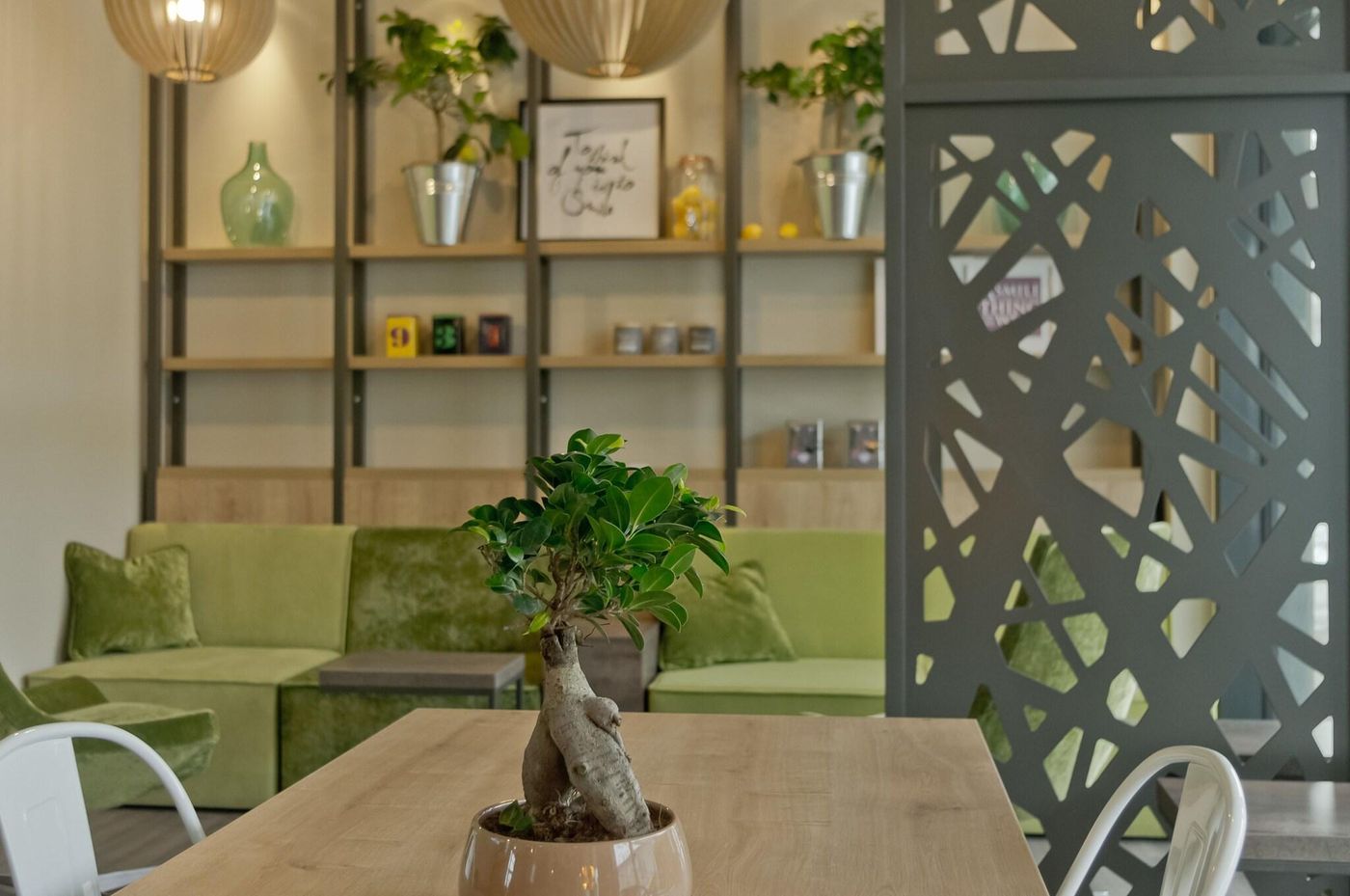 Super-8-Munich-City-West-Lobby-27