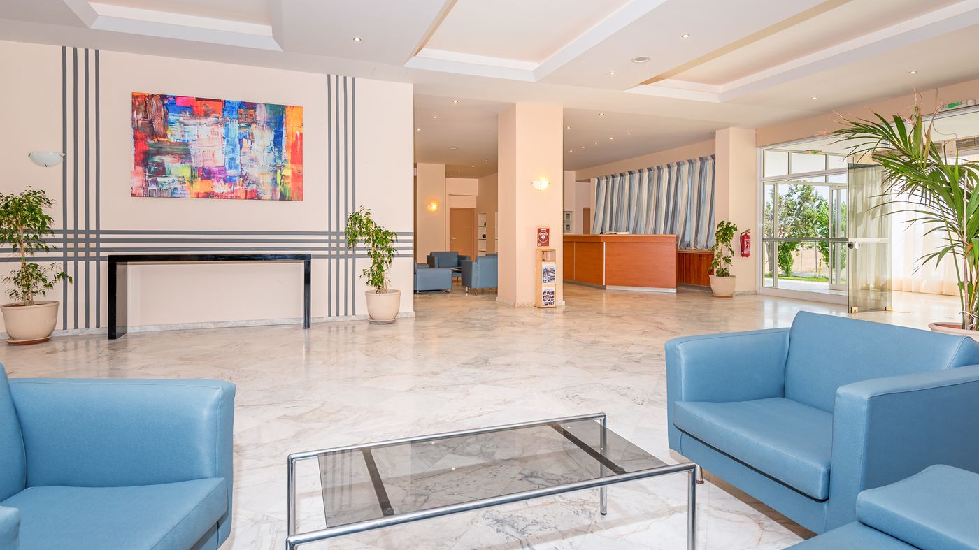 Asteras-Resort-Lobby-33