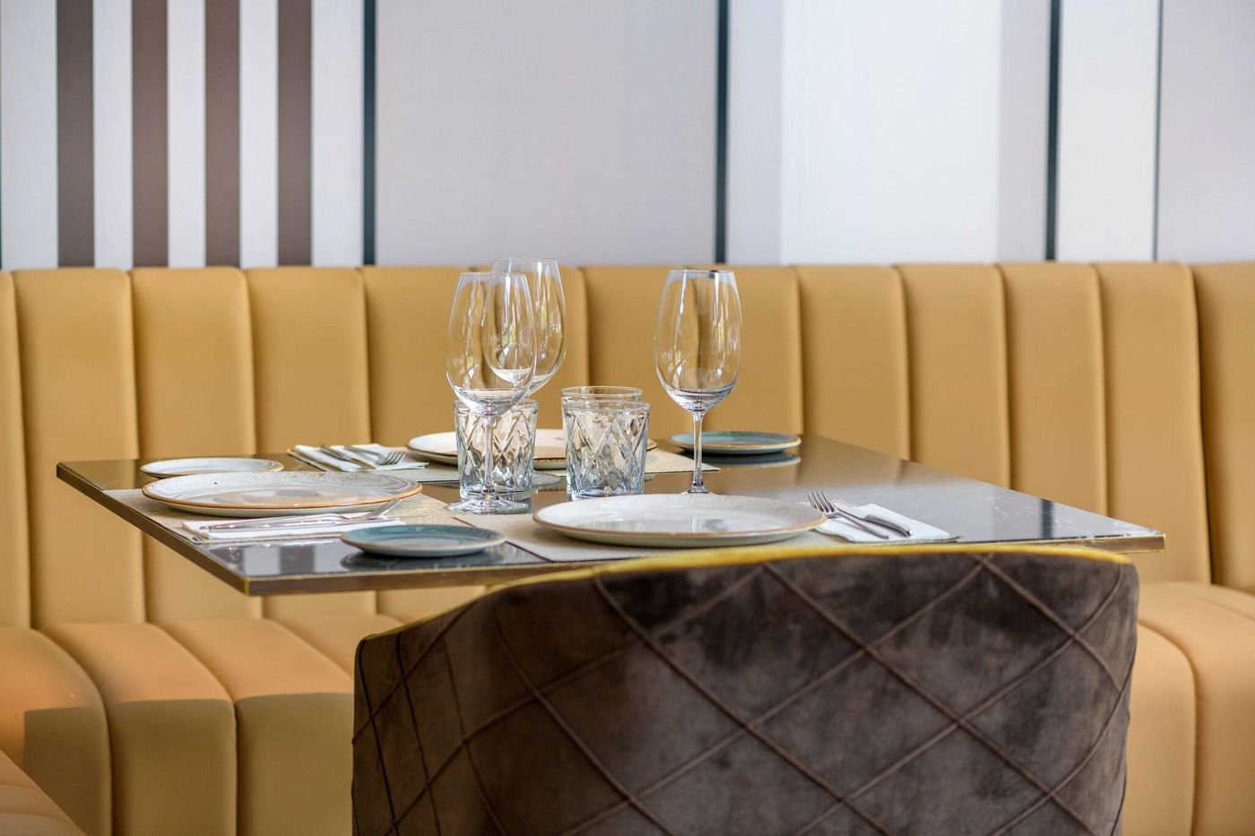 AC-Madrid-Avendia-de-America-Restaurant-18