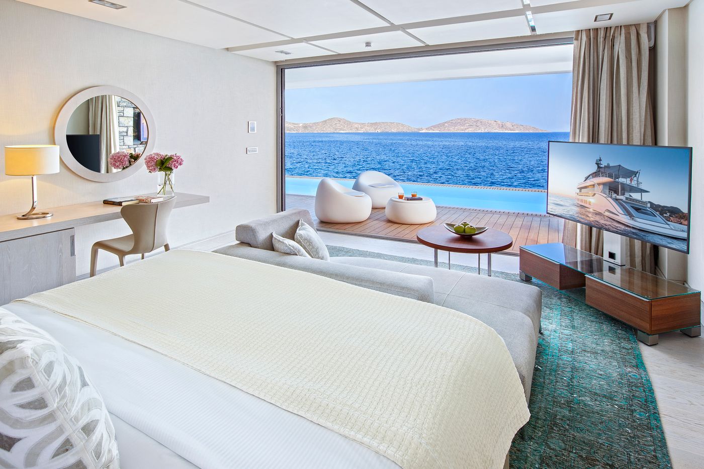 Elounda Beach Hotel & Villas