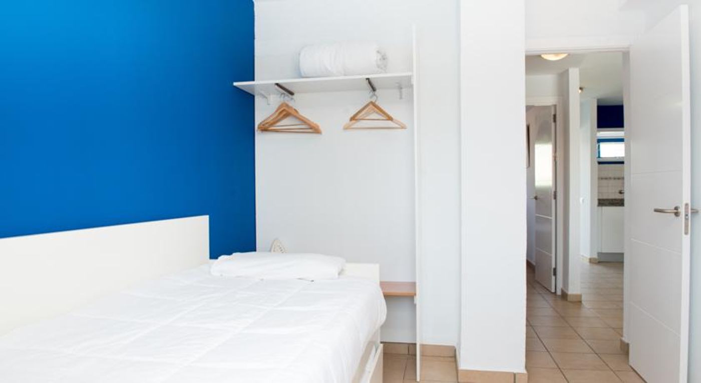 Los Caribes Apartments