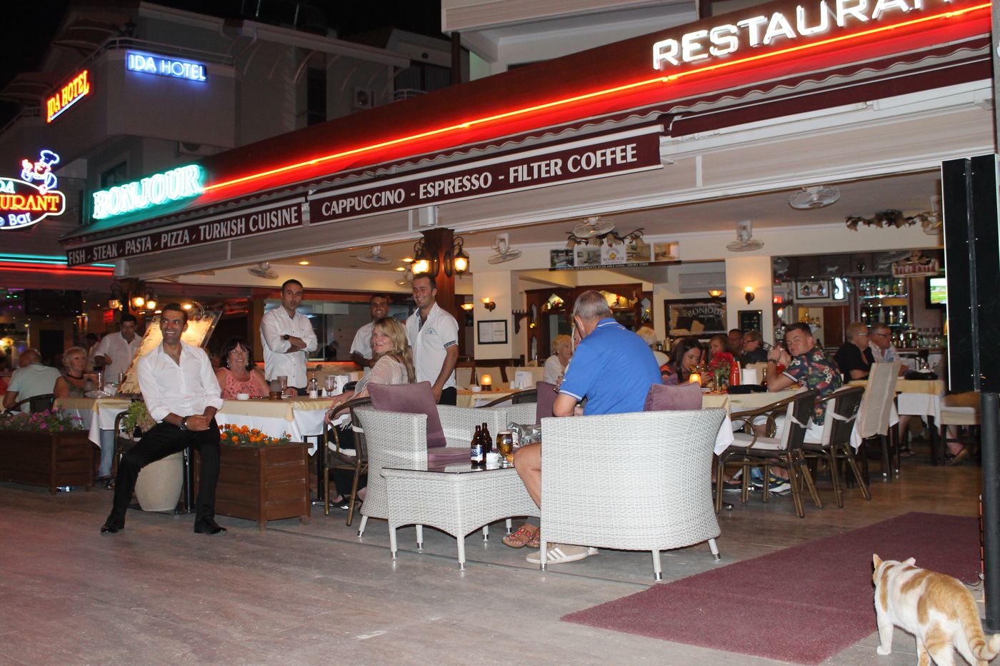 Bonjour Boutique Hotel